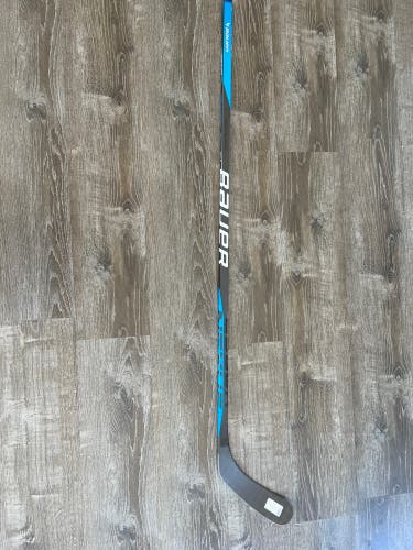 New Left Hand P92 Pro Stock Team Nexus Hockey Stick