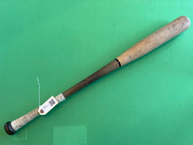 Rawlings R243MG Big Stick Wood Bat 32"