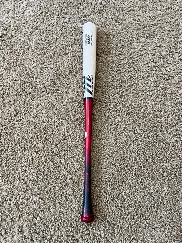 Marucci AM22 (-3) 29 oz 32" Bat