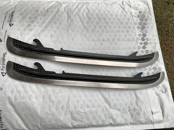 Bauer TUUK LS Carbonlite Runner size 272