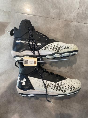 Used Men's 11.0 (W 12.0) Molded Under Armour Cleat Height Cleats