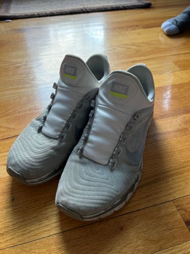 Size 11 Nike Shoes Running Shoes