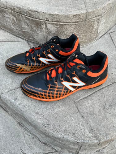 New Balance Black & Orange Men's Metal Low Top 4040v5