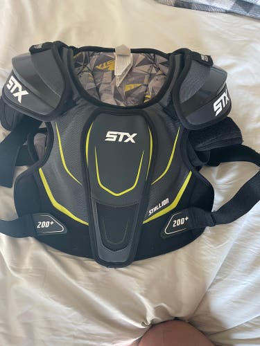 STX Stallion shoulder pads