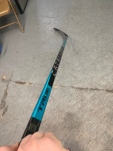 Senior Right Handed P92M Pro Stock Project X Hockey Stick