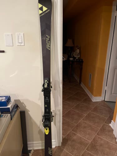 Used 175 cm With Bindings Max Din 12 RC4 Race Skis