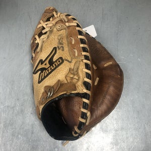 Used Mizuno Gxc 74 32 1 2" Catcher's Gloves