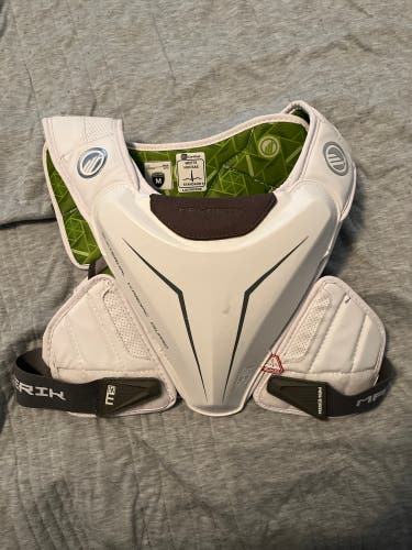 Maverick shoulder pads