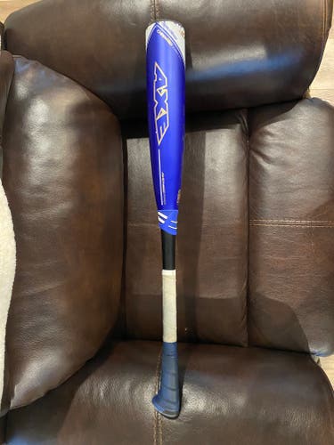 Used ussa 2023 AXE Composite Avenge Pro Bat (-10) 17 oz 27"