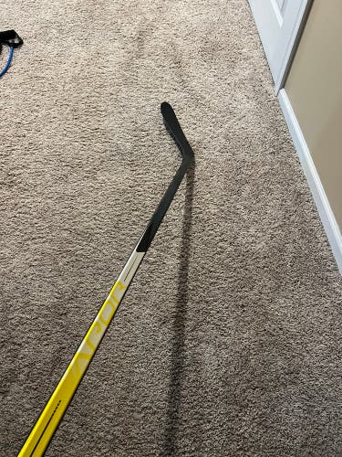 Bauer hyperlite p28 70 flex
