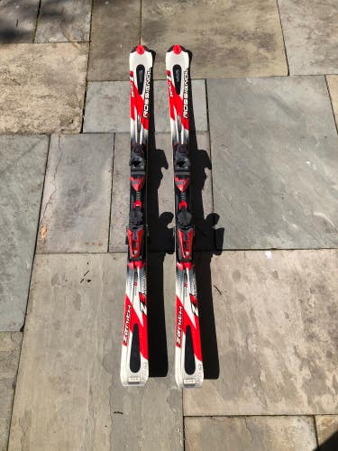 Used 162cm Rossignol Zenith Z3 Skis with Bindings