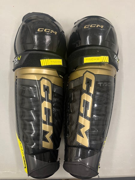 Senior CCM Tacks ASV Pro Shin Pads *Worn Once*