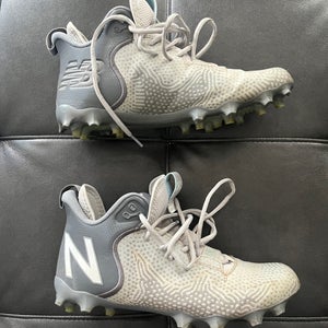 Gray Adult Used Men's Size 8.0 (Women's 9.0) Turf Cleats New Balance High Top Freeze
