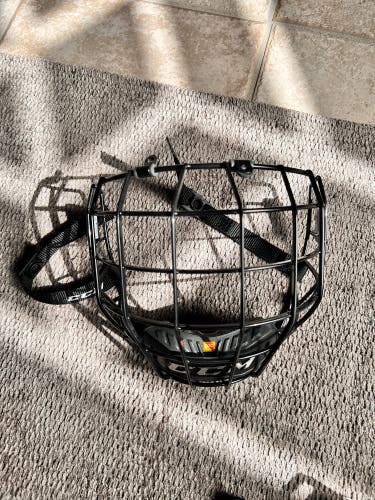 Small CCM Full Cage FM780