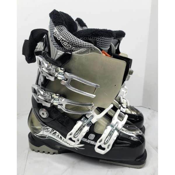 salomon divine mg womens ski boots 4 At a soft 55 flex this is an easy boot to push around the hill Salomon Divine MG Damen Skischuhe