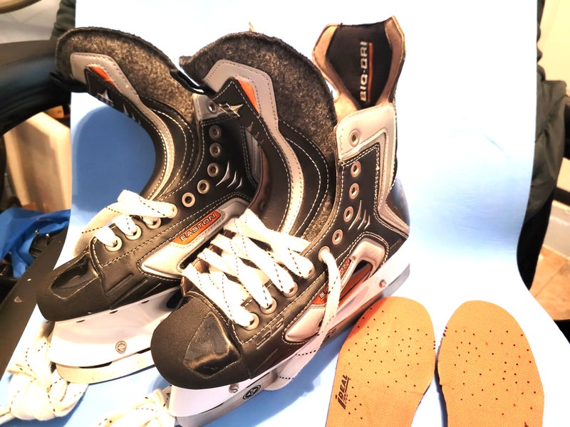 Easton se16 hockey skates 8w