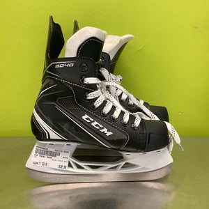 Used Ccm Tacks 9040 Youth 13.0 Ice Hockey Skates