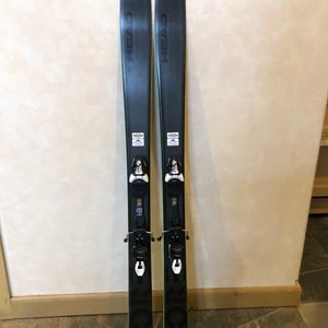 2022 Head Kore 105 Skis With Bindings. 184cm. 1105495