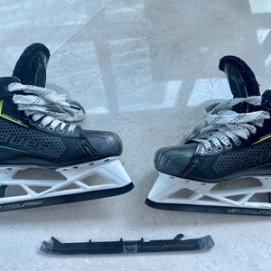 Senior Used Bauer Pro Hockey Goalie Skates Extra Wide Width Size 7.5 FIT 3