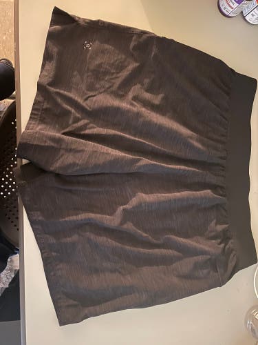 Men's Lululemon Athletic Shorts Black Large