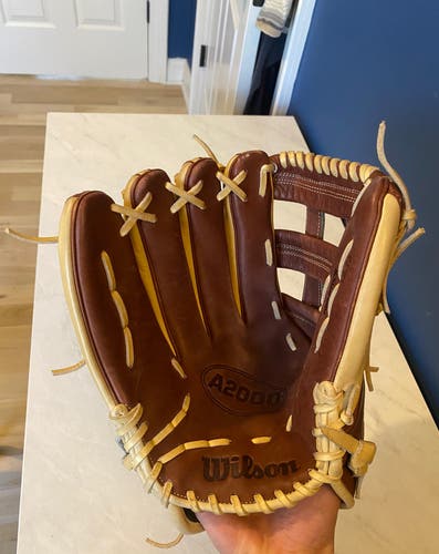 Used Left Hand Throw 12.75" A2000 Baseball Glove