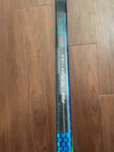 New Senior Bauer Right Handed Nexus Geo Hockey Stick P88 Pro Stock
