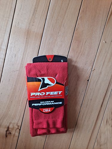 New pro feet red baseball socks