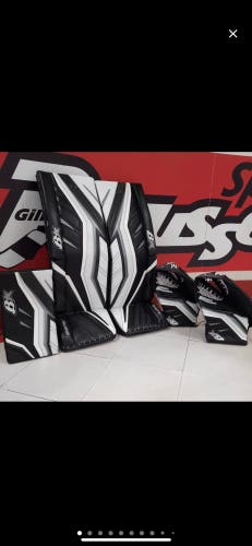 35" Brian's GNETiK lV Goalie Leg Pads