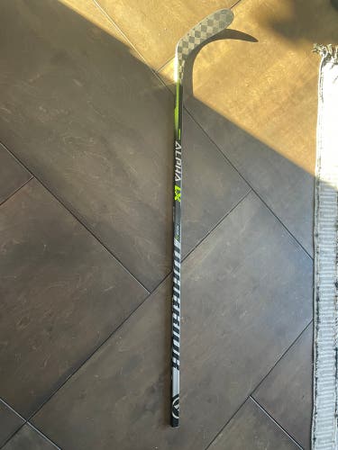 Warrior Alpha LX Pro Stick P28 75 Flex Right Handed