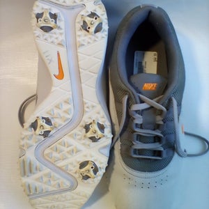 Used Nike Senior 8 Golf Shoes