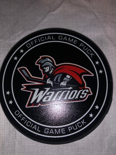WARRIORS OFICIAL GAME PUCK