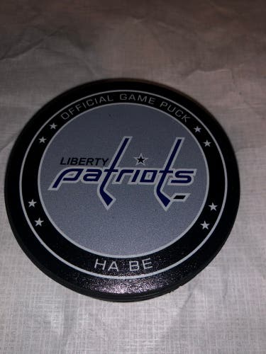 LIBERTY PATRIOTS OFFICIAL GAME   HOCKEY PUCK