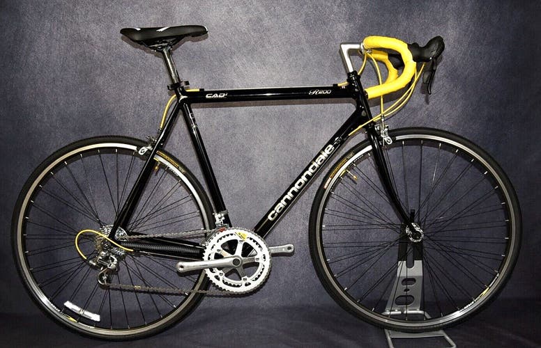 CANNONDALE R2OO CAR2 ROAD BIKE LARGE SIZE 56 CM, 14 SPEED, ALUM, CARBON SEATPOST