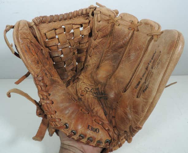 Vintage Women's Shoeless Jane 1300 Softball Glove Brown Genuine Leather RHT