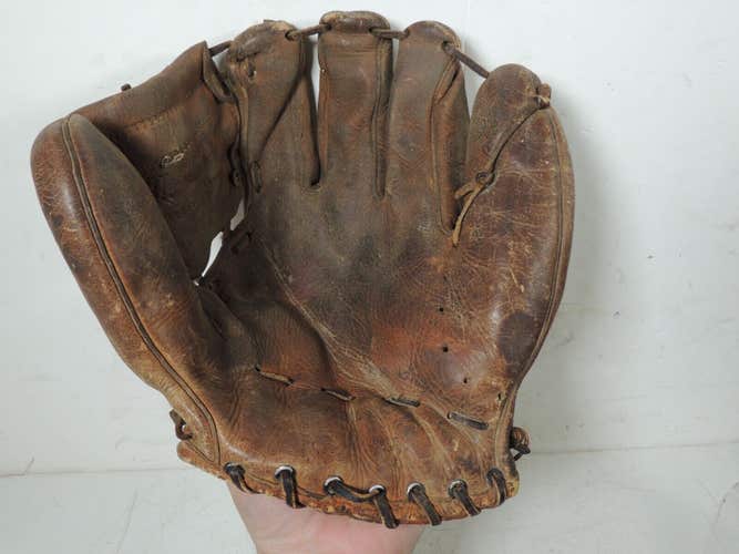 Vintage WILSON A2250 Genuine Leather Baseball Glove Right Handed Thrower
