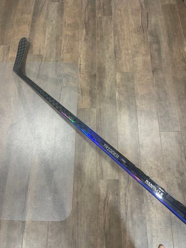 CCM Trigger 7 pro 75 Flex P90M RH