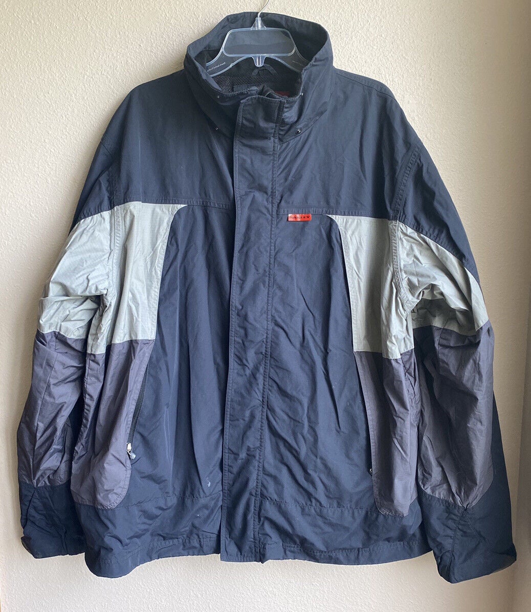 Oakley Road Fuel Jacket | SidelineSwap