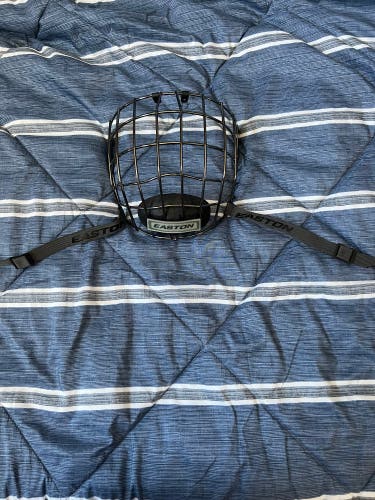 New Medium Easton E700FM Cage