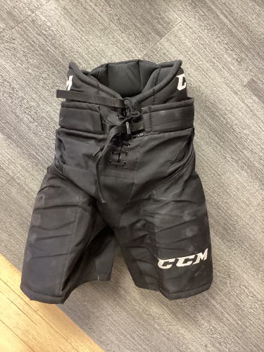 Used Senior Medium CCM Black Pro Stock HP31 Hockey Pants