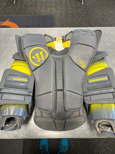 Used XL Warrior Ritual Pro Goalie Chest Protector