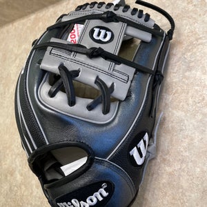 New Right Hand Throw Wilson Infield A2000 1786 Baseball Glove 11.5"