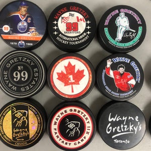 Wayne Gretzky hockey pucks