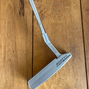 Used Blade 35" Select Newport 2 Putter