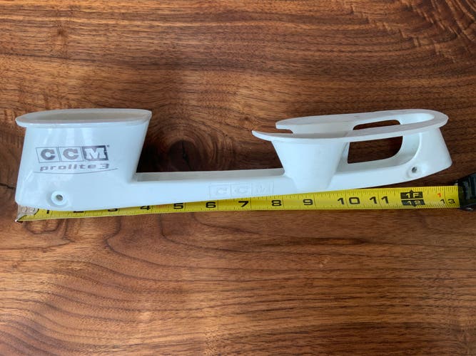 CCM Prolite 3 Skate Blade Holder Right 304 mm
