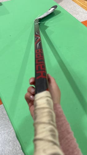 Used Junior Bauer Vapor X700 Lite Right Hockey Stick P88