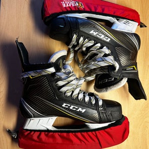 Senior CCM Regular Width  Size 9 Tacks 9060 Hockey Skates