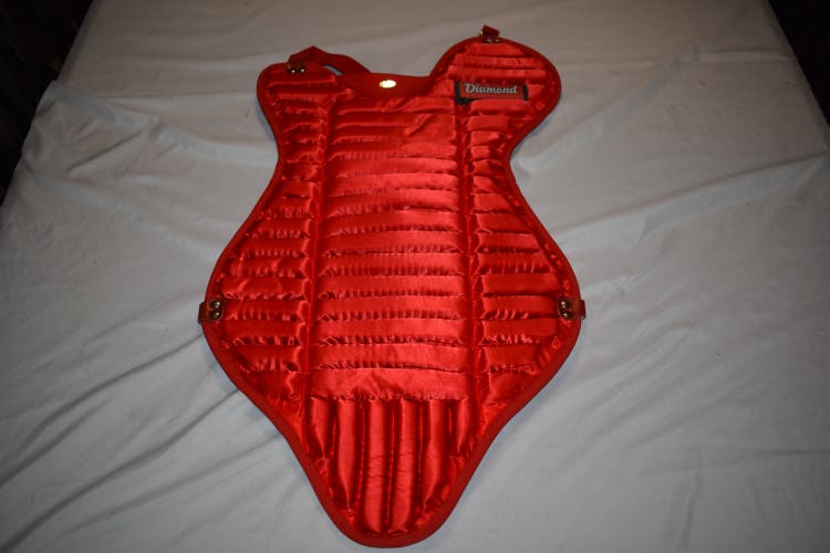NEW - Diamond DCP-20 Baseball Catcher's Chest Protector, Red