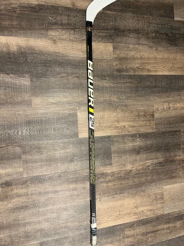 Junior Used Right Handed Bauer Supreme 2S Hockey Stick P92