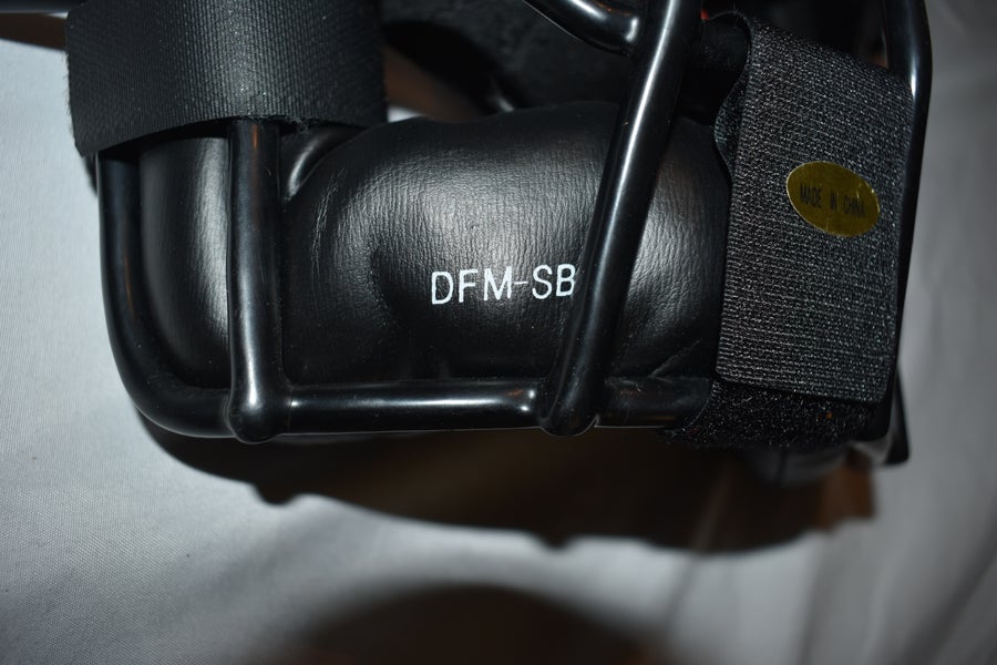 Diamond DFM-15 Softball / Baseball Catcher’s / Umpire Mask No Straps Pro  Red Brand New! | SidelineSwap