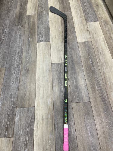 Senior Left Hand P28 Ag5nt Hockey Stick
